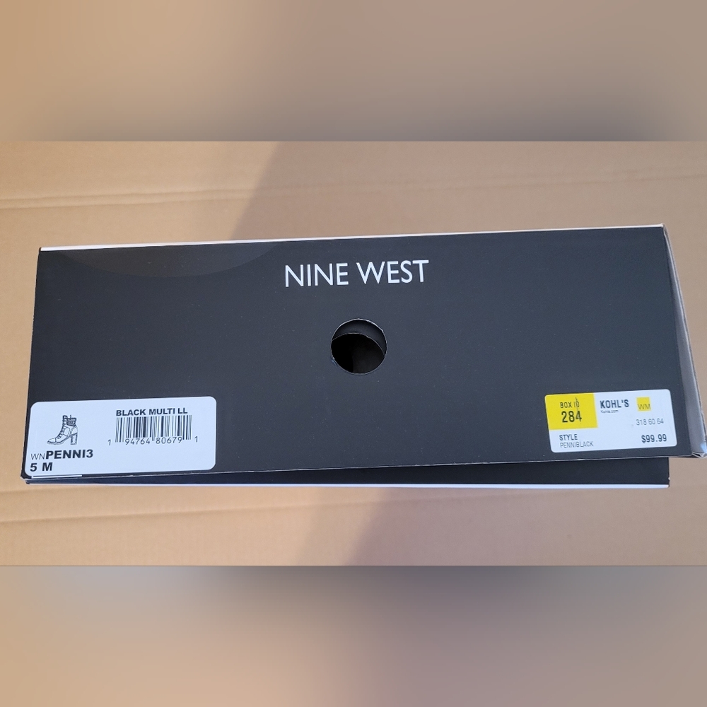 NINE WEST PENNI FUR BOOTIES SIZE 5 - Picture 5 of 5